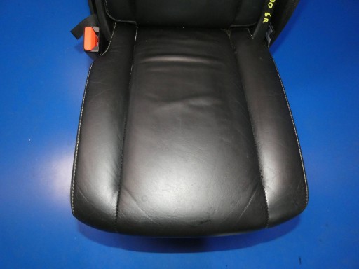 VOLVO XC90 II R-DESIGN Sitz Sitz DRUGIEGO RZEDU mitte heck