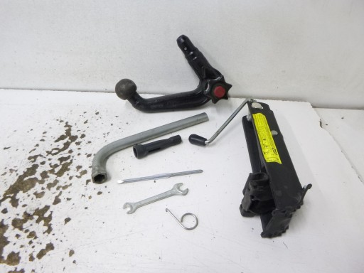running board narzedzi gear lever towing Westfalia VW Passat B6 Kombi 3C5012115D 2006r.