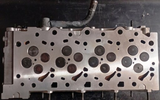 221004A000 221004A010 - Головка блоку циліндрів kia sorento 2.5 crdi 140 к.с.