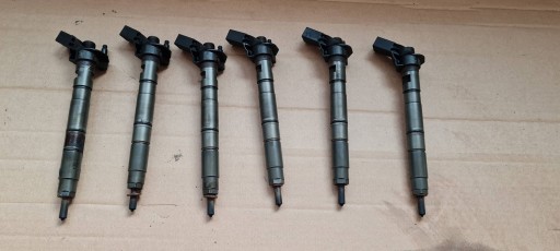 A6 C6 LIFT Iniettore Iniettore carburante 2.7 3.0 TDI 057130277AC A4 B7 B8 A5 Q7
