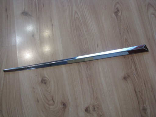 PW156-0R001 - ХРОМИРОВАННАЯ НАКЛАДКА ПЕРЕДНЕЙ ПРАВОЙ ДВЕРИ TOYOTA RAV4 IV 15-18