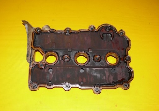 Abdeckung der Ventile KLAWIATURY links AUDI A6 C6 3.2 FSI V6 255KM AUK 04-08r.