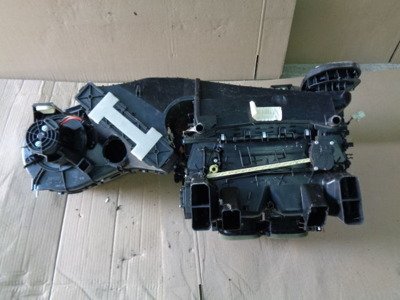 Обогреватель в сборе MERCEDES W212 EU A2128301260