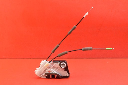 lock door right front front EU M73-19430-M6 TOYOTA YARIS CROSS 20-25