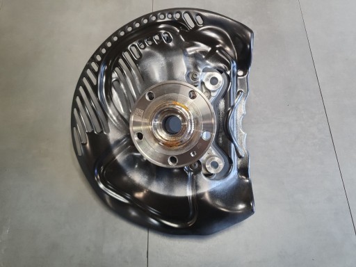 Cupra Leon IV swing right front 5WA407258B