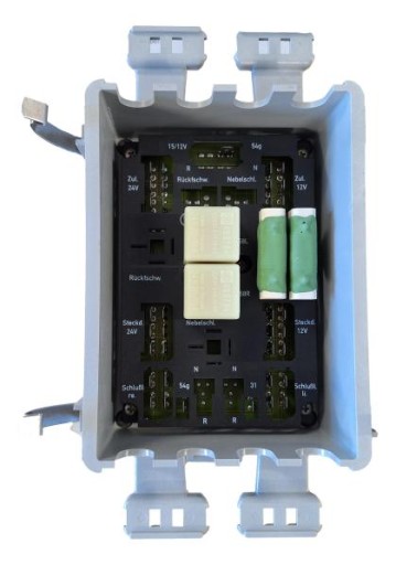 Корпус блока предохранителей mercedes-benz unimog u 1700 a3875400224