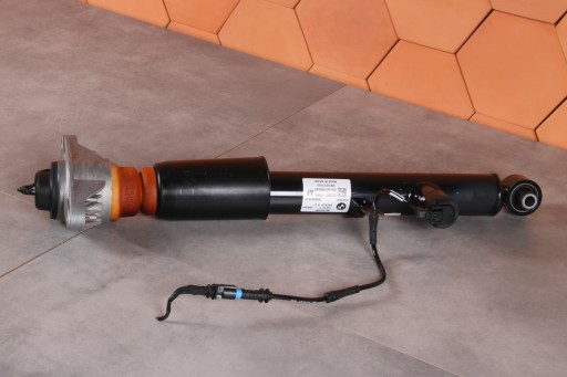 BMW 3' G20 shock absorber right left rear part rear VDC X-DRIVE 6895057 152 km !!!