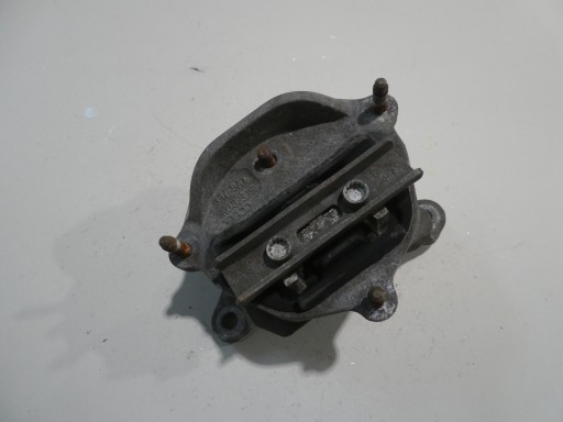 Stütze getriebehalter getriebestütze getriebelager AUDI A4 A5 8K0399115R