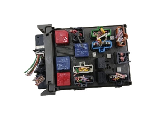 RENAULT LAGUNA II compartment of fuses 8200141158