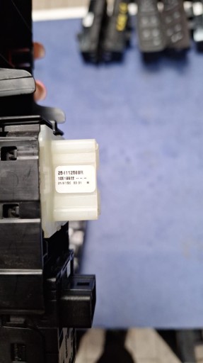 window control switch of mirrors SANDERO III DUSTER III 809611176R 254112588R