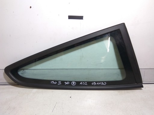 HYUNDAI i30 II 3D заднее правое стекло