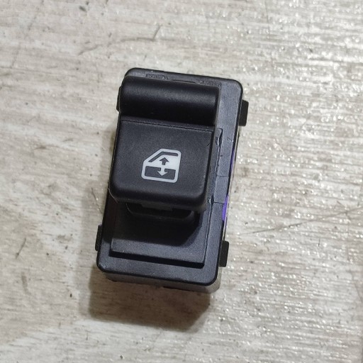 window control switch rear part side right Fiat 500X 599E