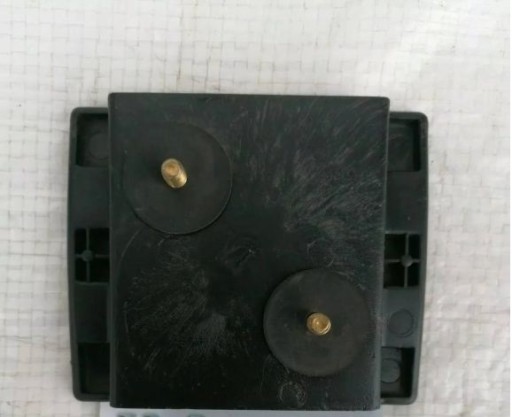 Halter der Stoßstange heck MERCEDES W124 1248800130