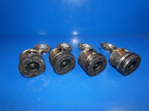 FIAT 500X 500 X JEEP RENEGADE 1.6B M-JET 55260384 piston + connecting rod