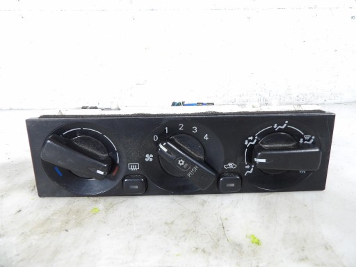 MITSUBISHI PAJERO PINI PANEL szellőző MR398699