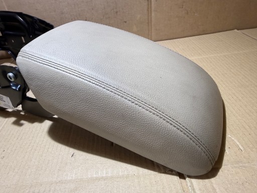 AUDI Q5 8R armrest front leather SKORZANY 8R0864283A