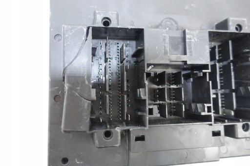 module control unit BCM KOMFORTU VOLKSWAGEN SKODA 5Q0937084EB