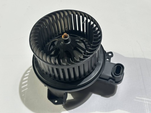 fan heating air conditioning devices Ford Explorer 2020+
