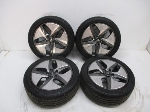 wheels discs tyres HYUNDAI IONIQ R17 7MM M+S