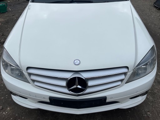 650 - MERCEDES W204 2.2CDI В КОМПЛЕКТЕ ПЕРЕДНЯЯ ЧАСТЬ AMG C650 ОРИГИНАЛ В ЦВЕТЕ