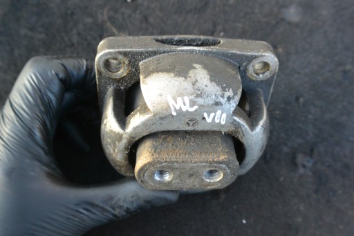 gearbox mounting MERCEDES-BENZ ML-KLASA GL R X164 W164 W251 A2512401718