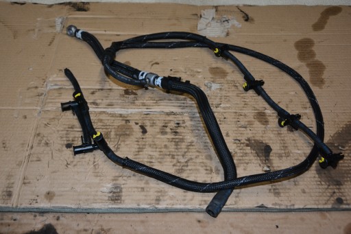 057130297D - ТОПЛИВОПРОВОД VW TOUAREG 2 4.2 TDI