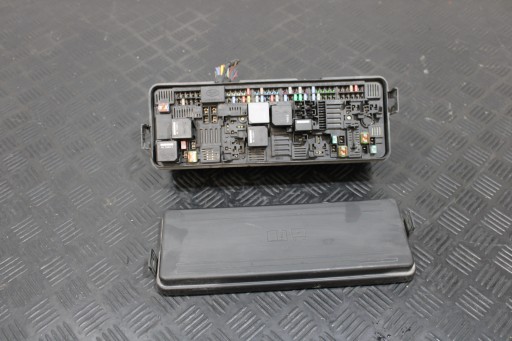 boîte à fusibles couverture LAND RANGE ROVER SPORT II 2 L494 LIFT