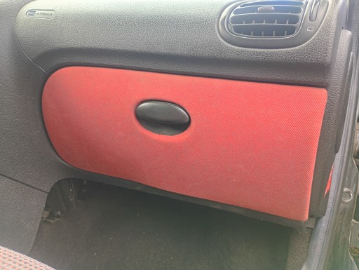 Handschuhfach des Beifahrers Peugeot 206 SW 02-07