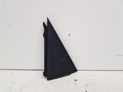 HYUNDAI I30 and HB spoiler door right rear part 83840-2L000 2007