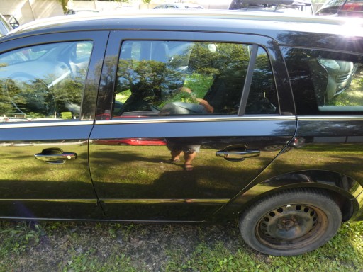 door left rear part rear. OPEL ASTRA H III 5D KOMBI 04-14 colour Z20R complete