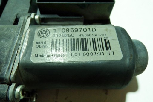 1T0959701D - Моторчик вікна передніх лівих дверей vw