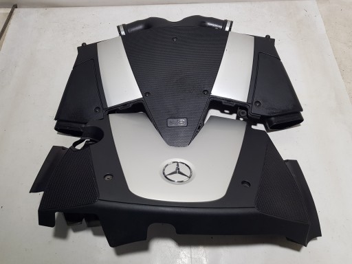 cover cover of the engine MERCEDES 4.2 CDI ML W164 GL X164 W211 4.0