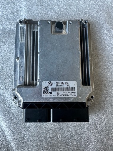 5B0906012 5B0 - Контролер двигуна bugatti veyron 8.0 w16 5b0906012....