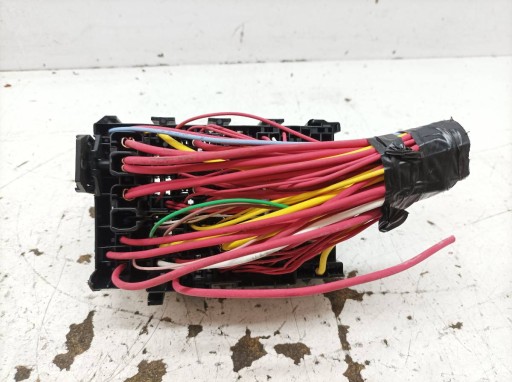 Module fusibles 243800453R 1.7 D 119KM Renault Talisman et (2015-29)