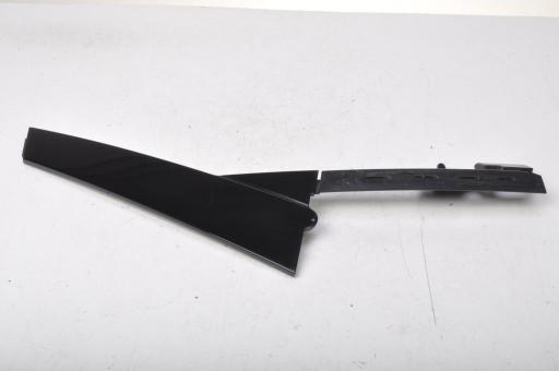 95B853590D - PORSCHE MACAN КРИШКА СТІЙКИ ПРАВА ЗАДНЯ