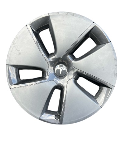 Tesla Model 3 Lift ковпак 18 1044271-00-A