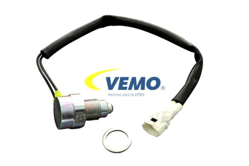 V70-73-0047 - VEMO ПЕРЕКЛЮЧАТЕЛЬ ФОНАРЕЙ ЗАДНЕГО ХОДА LEXUS IS И IS SPORTCROSS SUZUKI GRAND
