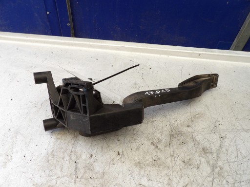 Opel Corsa C accelerator pedal 9129423 6PV008110-00