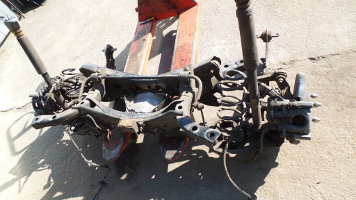 JGSFDWRW252-WWOSJSNVSFR5W70I - Задняя подвеска задняя балка mazda 3 лифт 2018 32 000 км 2.0 skyactive задняя