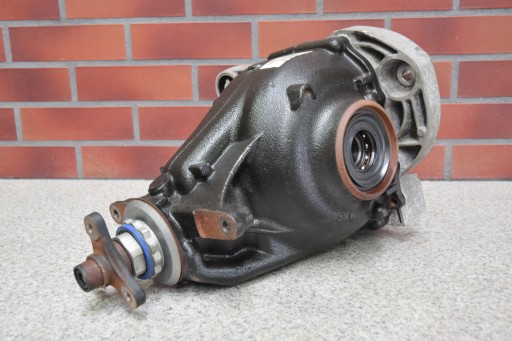 rear differential diff BMW 7 G12 ALPINA 4341km