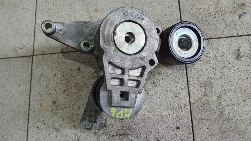 38667 - Натяжитель ремня ролик Mercedes Actros MP 4