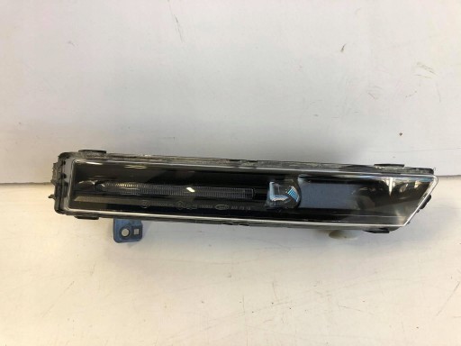 1058002R - ГАЛОГЕННІ СВІТЛОДІОДНІ DRL БАМПЕР ПЕРЕДНІЙ ПРАВИЙ F-PACE LED OK