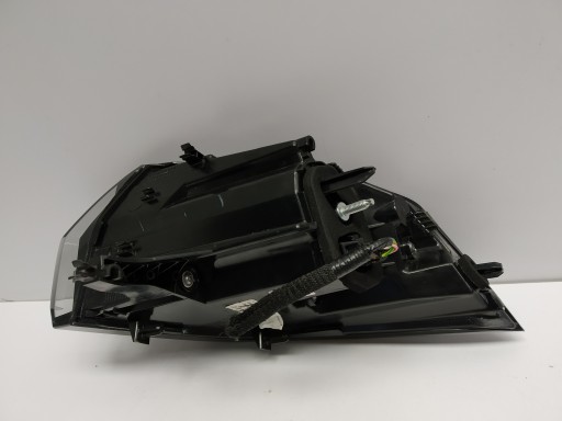 19+ Peugeot 2008 II ladna light rear part left originál