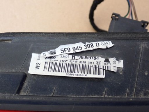SEAT LEON III KOMBI LED LIFT 17- light right rear rear part to the bonnet 5F0945308D