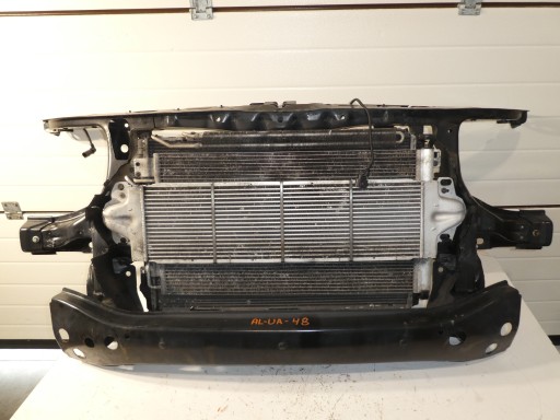 výztuha stěna chladičů příčka železná VW T5