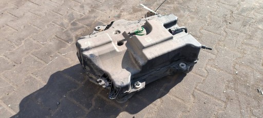 Behälter ADBLUE 4113301AA RENAULT TRAFIC III LIFT