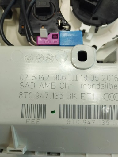 Audi A5 8T Feux phare Interne 8T0947135BK