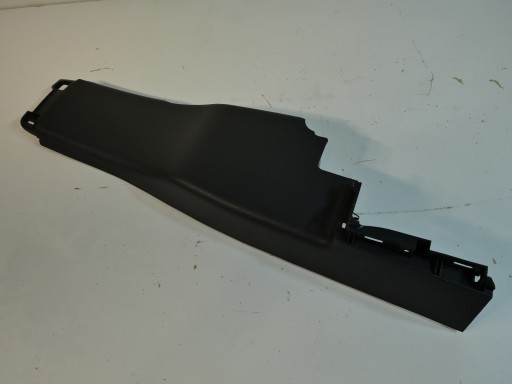 plastic cover pillar right A4476906425 MERCEDES VITO W447