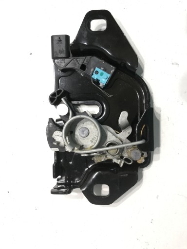 1500397-00-E - TESLA Model S / Y / X / 3 замок капота