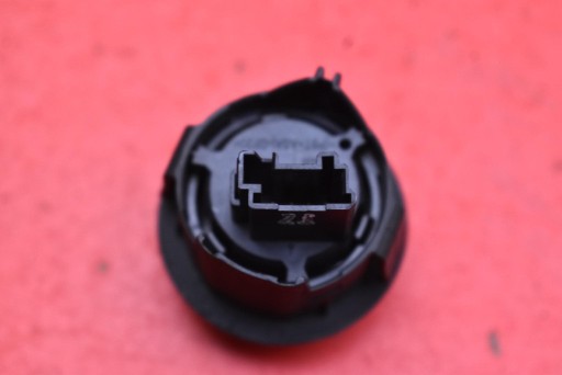 switch button of the opening bonnet 22939387 OPEL INSIGNIA B 17-20